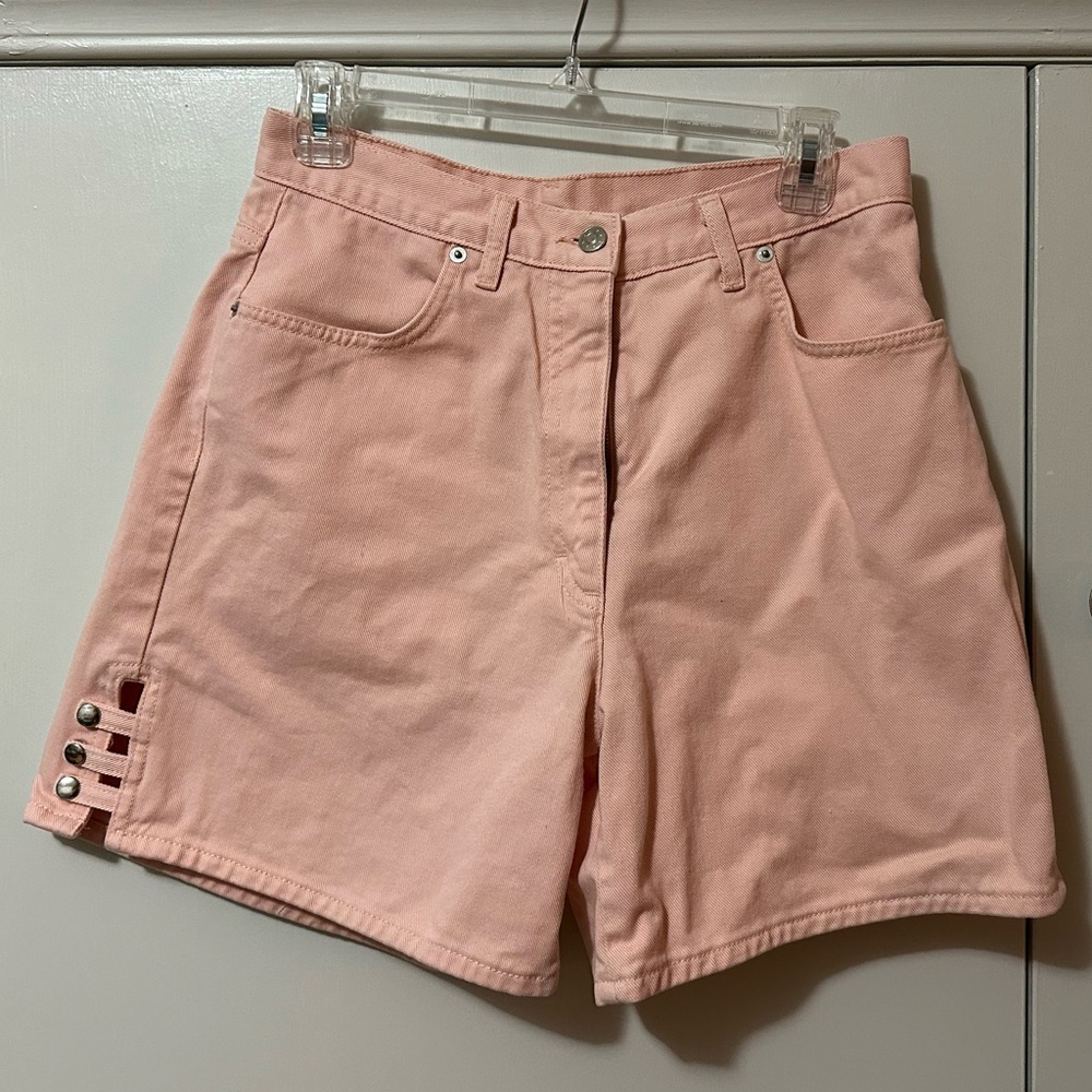 light pink denim shorts with ✨ snappy details ✨